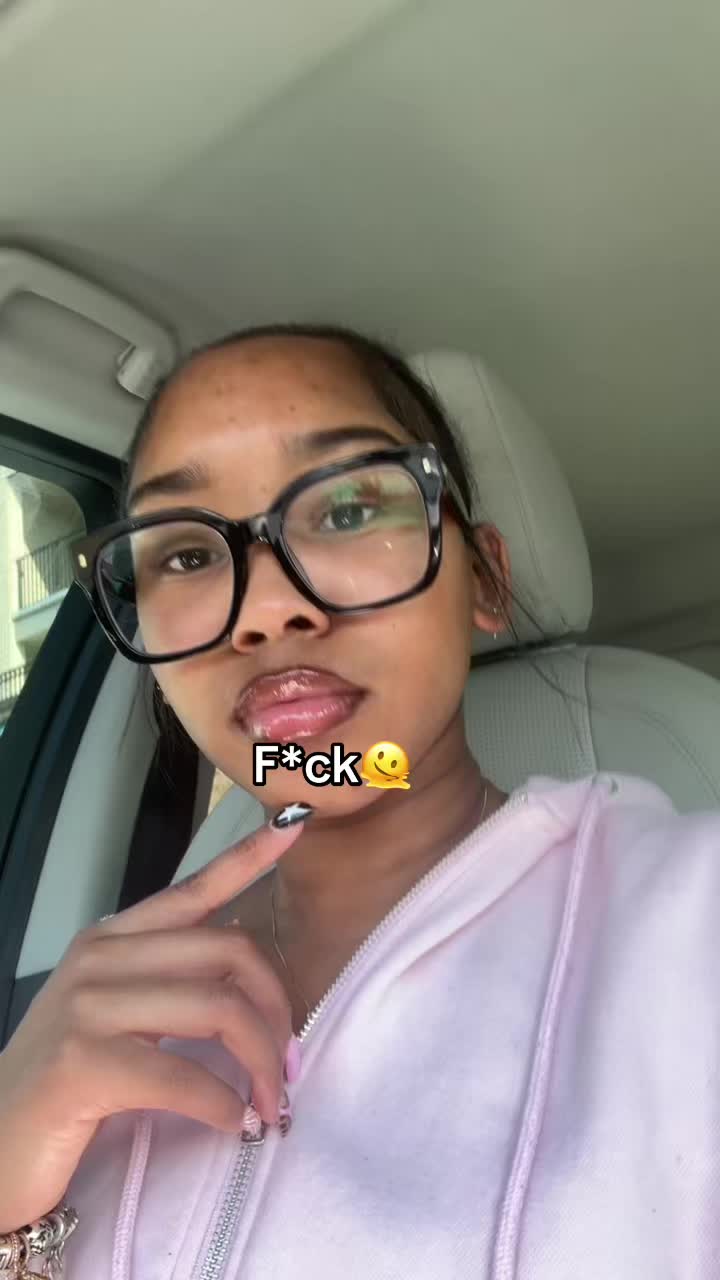 @keepyoureyesoffofme