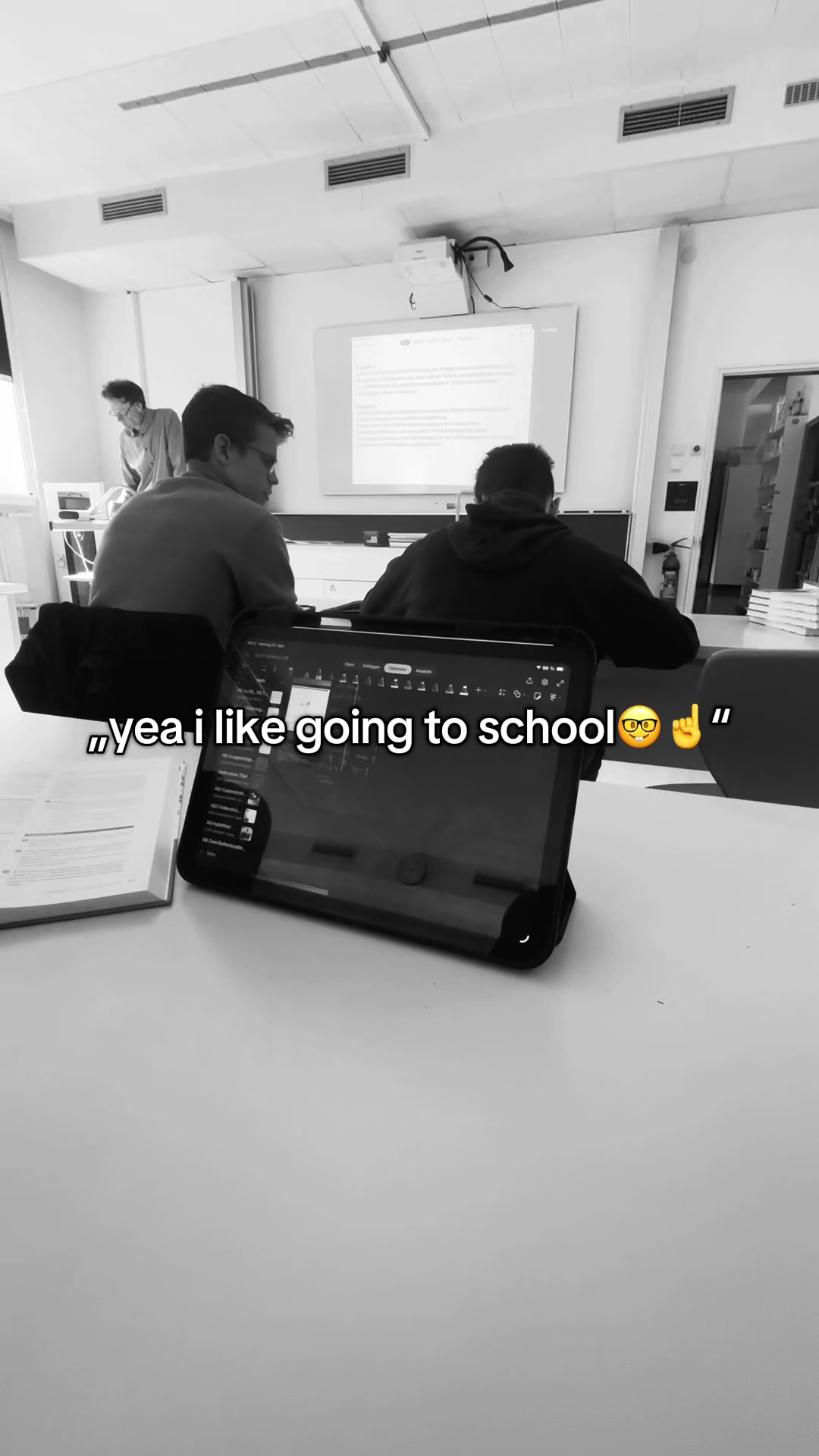 @earthtoker