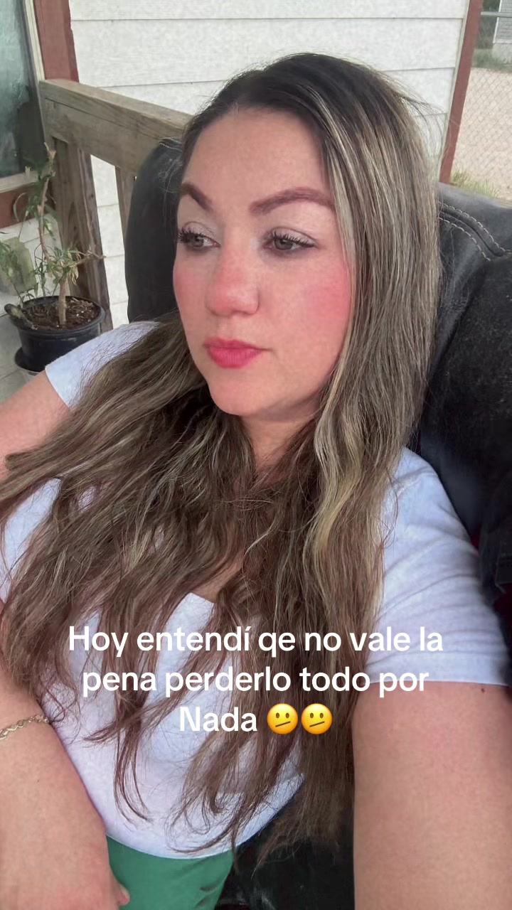 @Angelica González