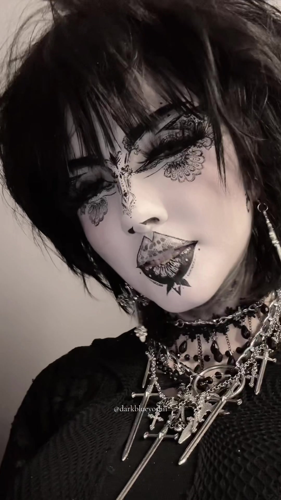 @༺𝕯𝖆𝖗𝖐𝖇𝖑𝖚𝖊𝖞𝖔𝖘𝖍𝖎༻