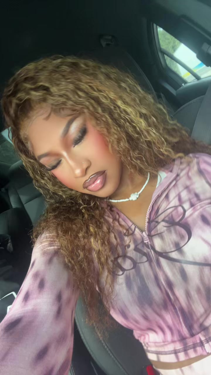 @QueenNae