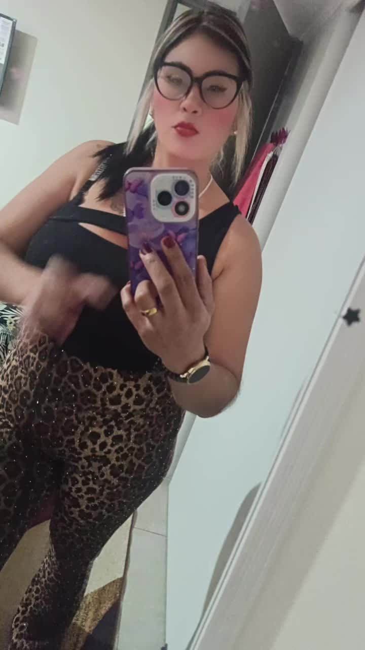 @karina Suárez 🇻🇪 🇨🇱