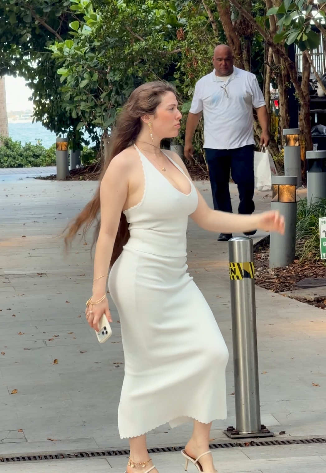 @notjazminesinging