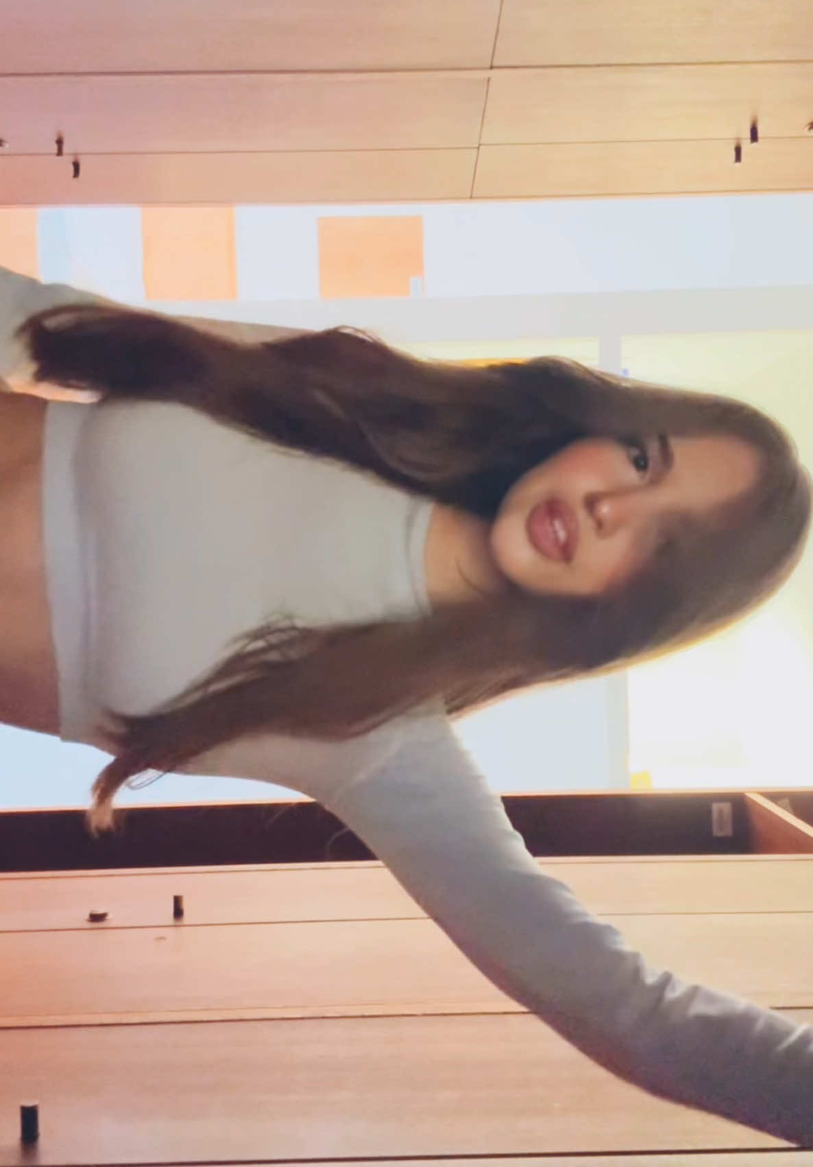 @лиза
