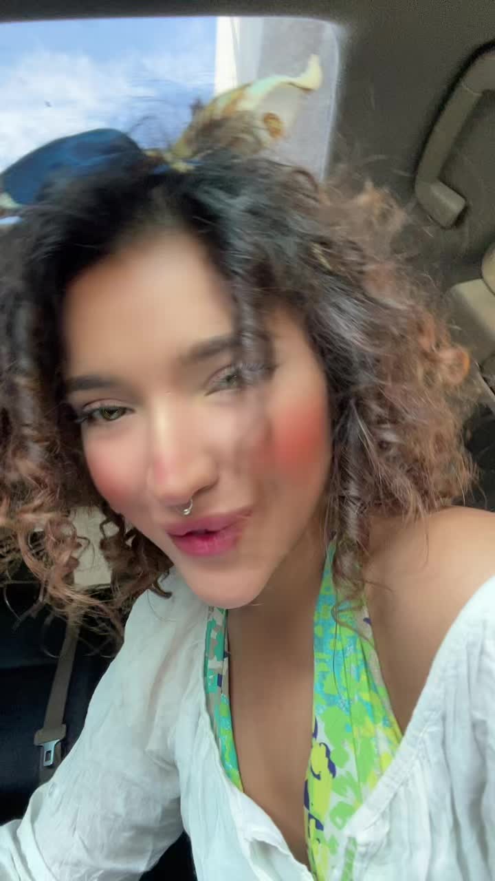 @Yasi