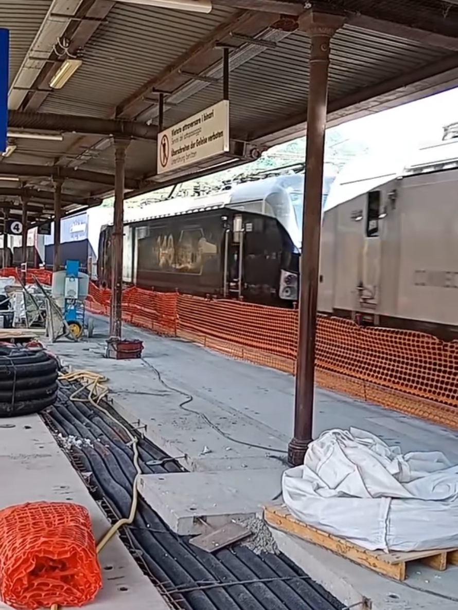 @Italian_trains