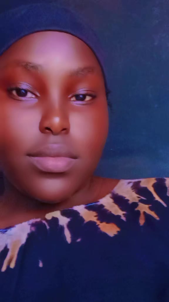 @Aishaliz