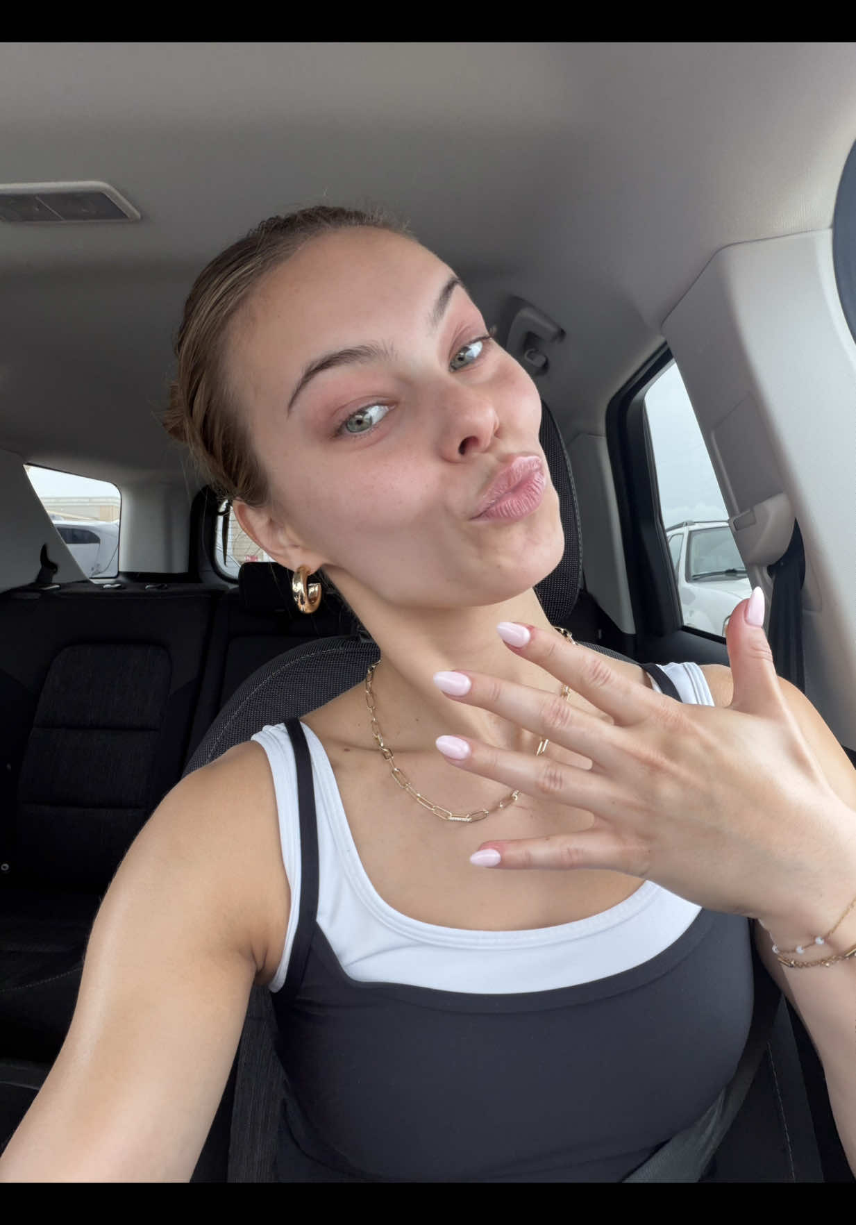 @SisterSoph