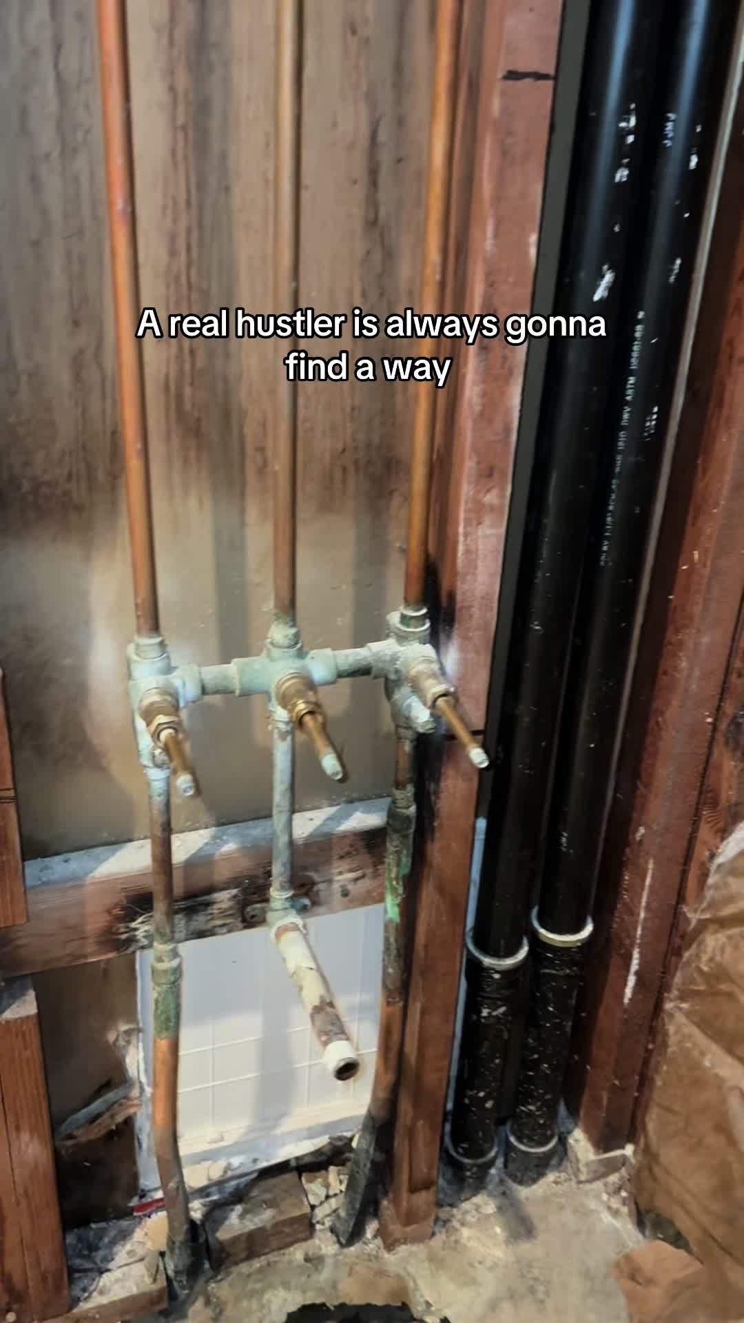 @plumbLA