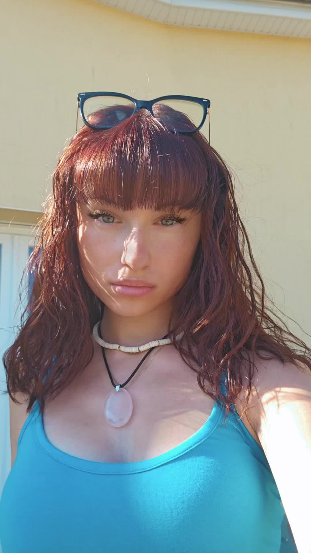 @Ma&euml;lou 🕊