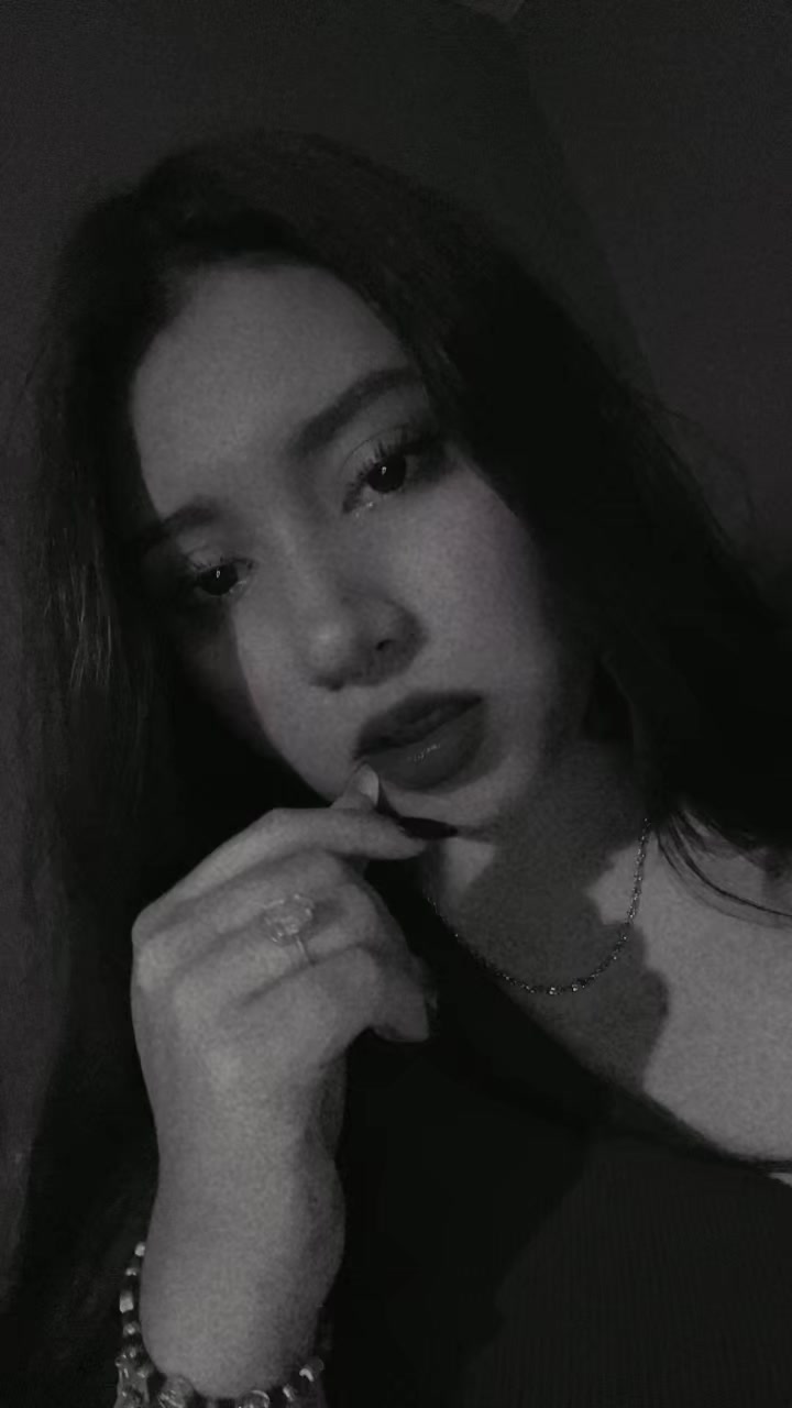 @Michii L&oacute;pez 🖤