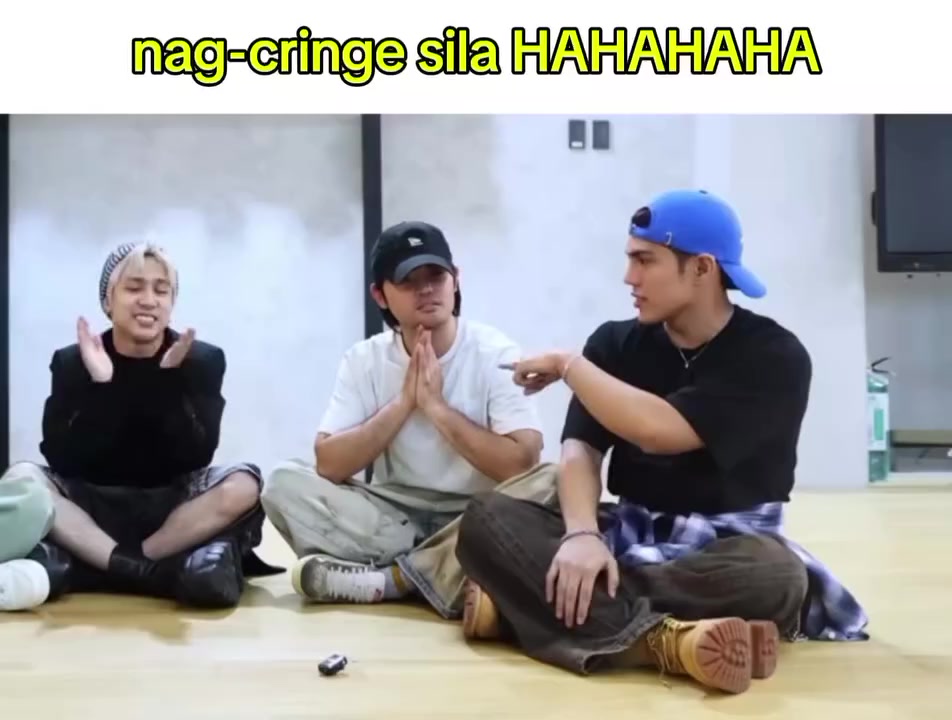 @Maezzzzz🐣🖤