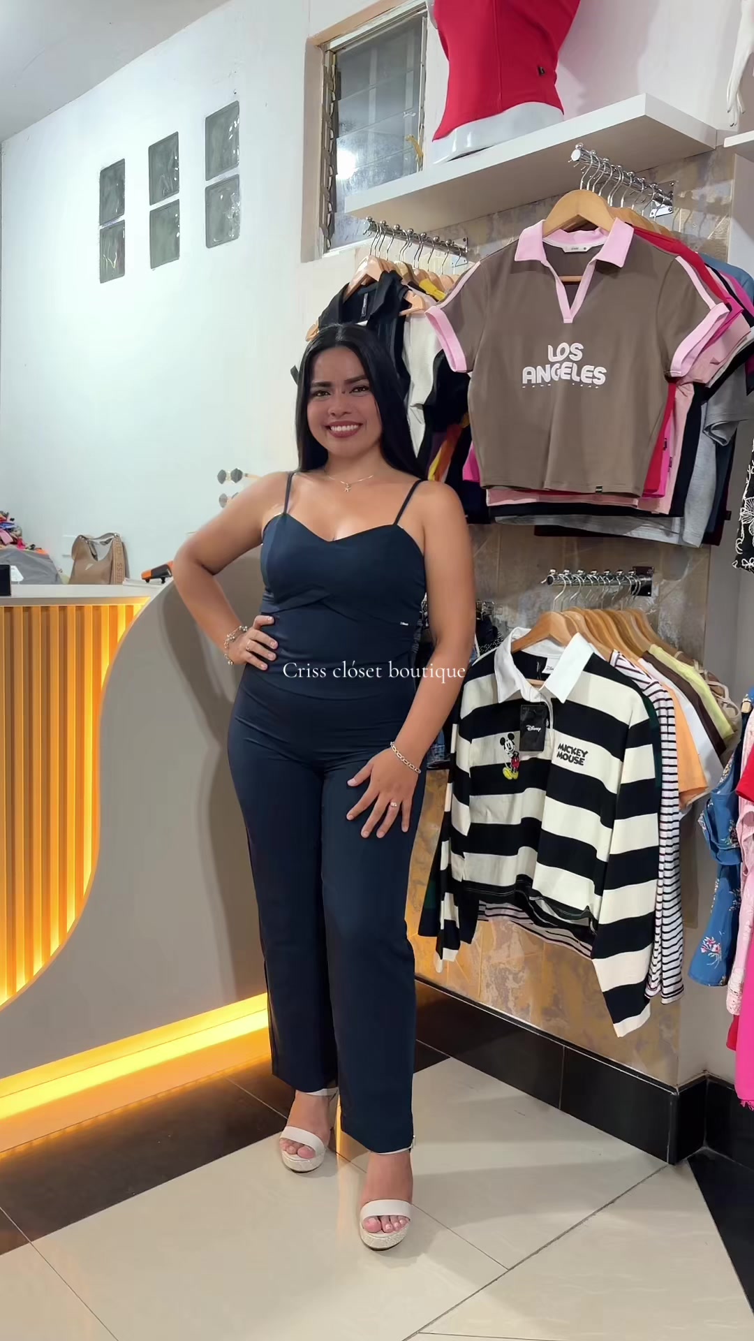 @criss closet-boutique