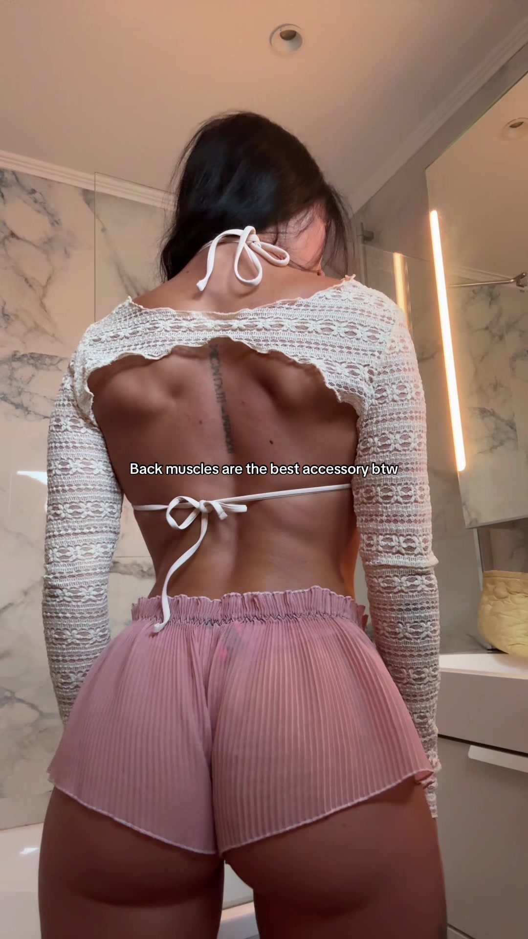 @imjoanniefit