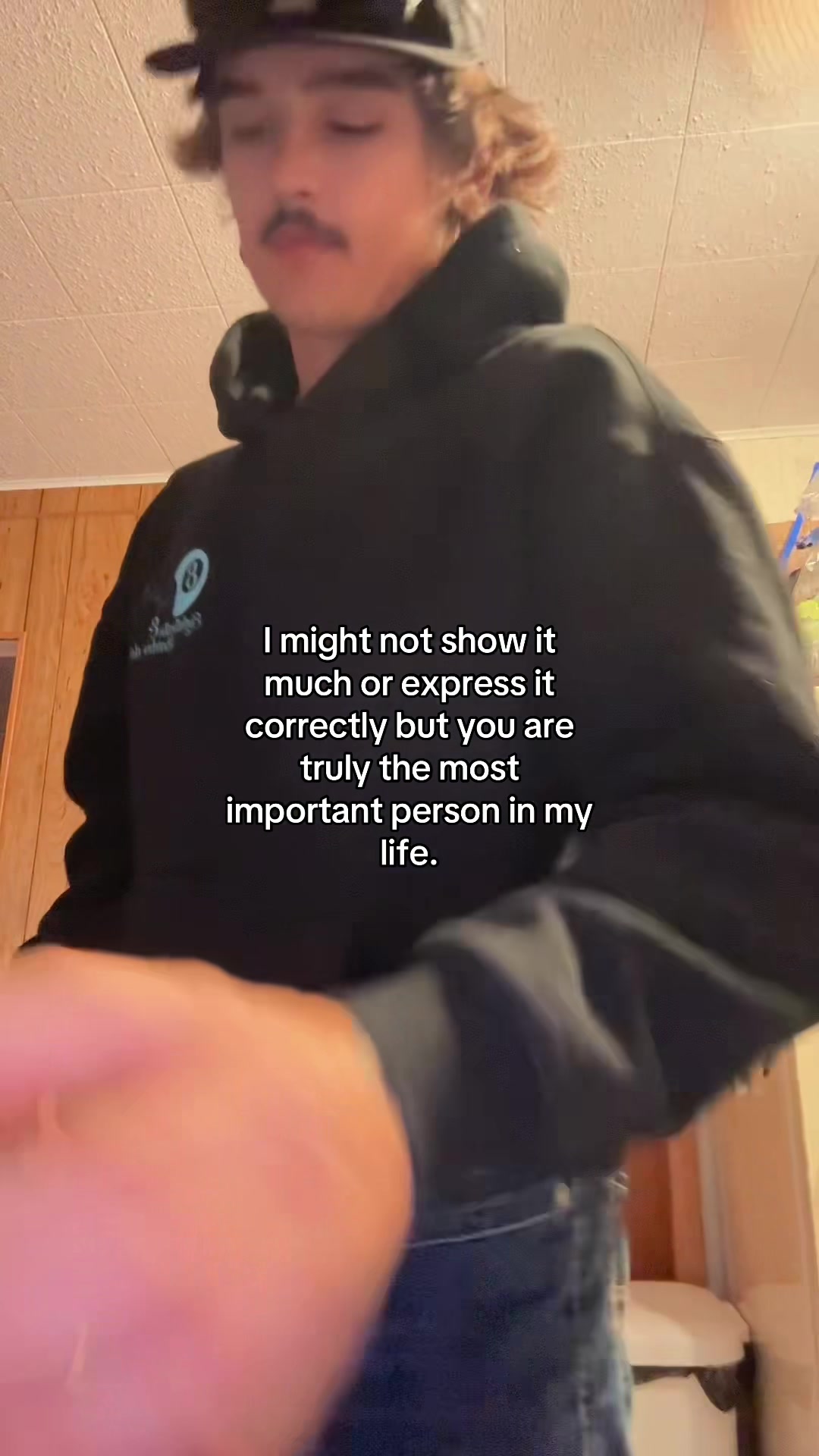 @𝓐𝔂𝓭𝓮𝓷 👑