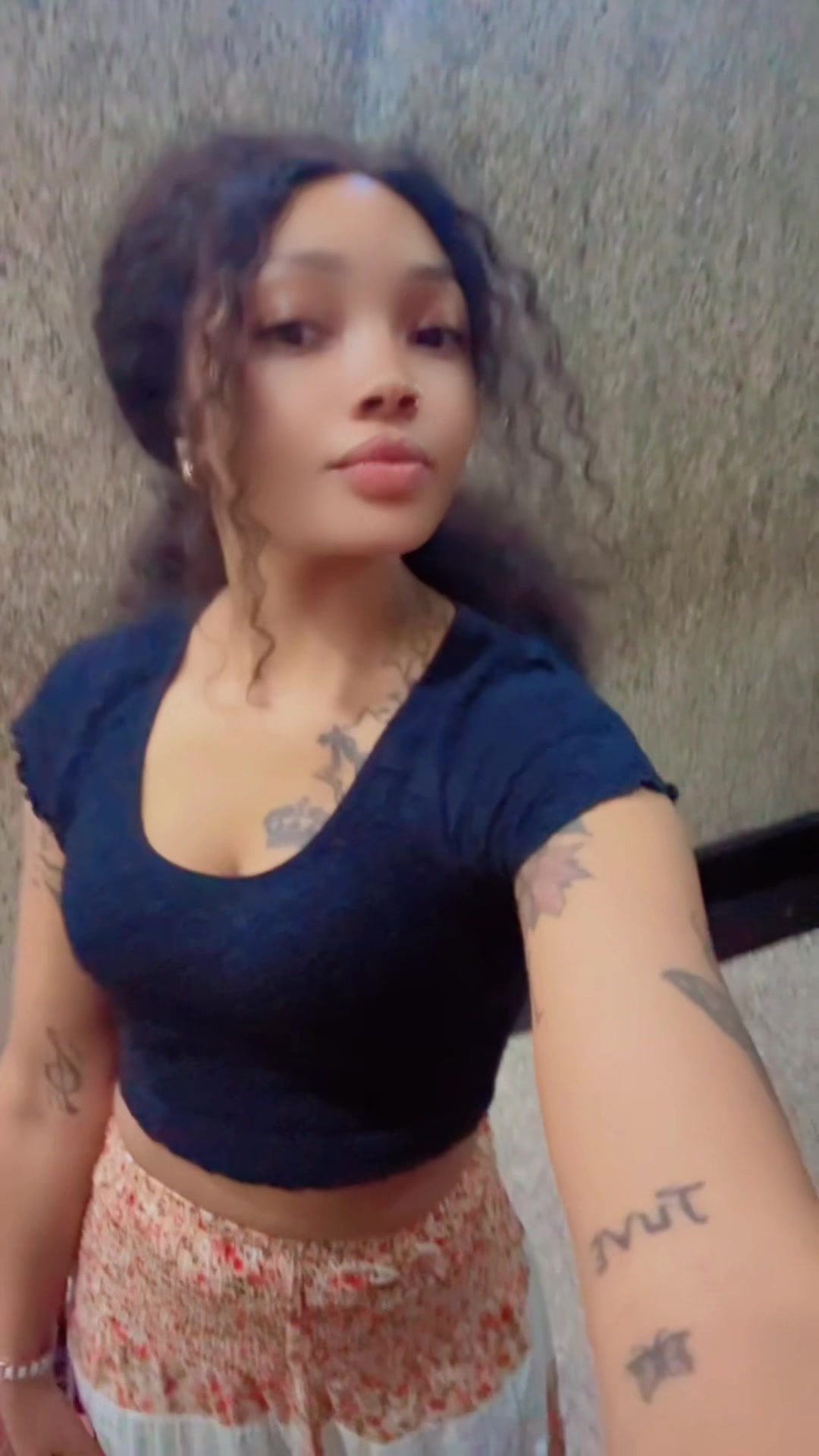 @𝐏𝐞𝐫𝐢𝐬 ᥫ᭡ 🦋✨