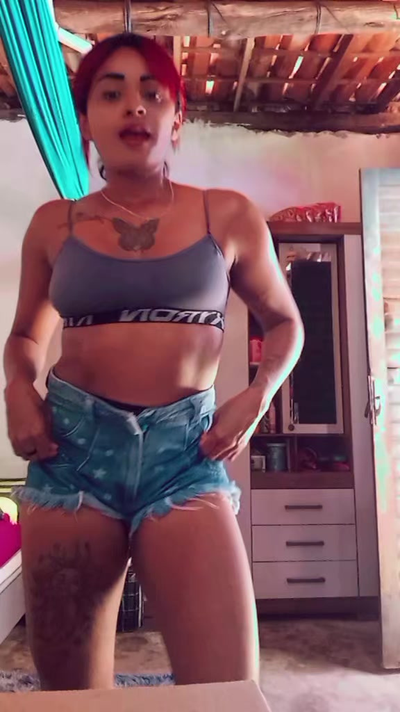 @MorenaCellya-🏳️&zwj;🌈✂️