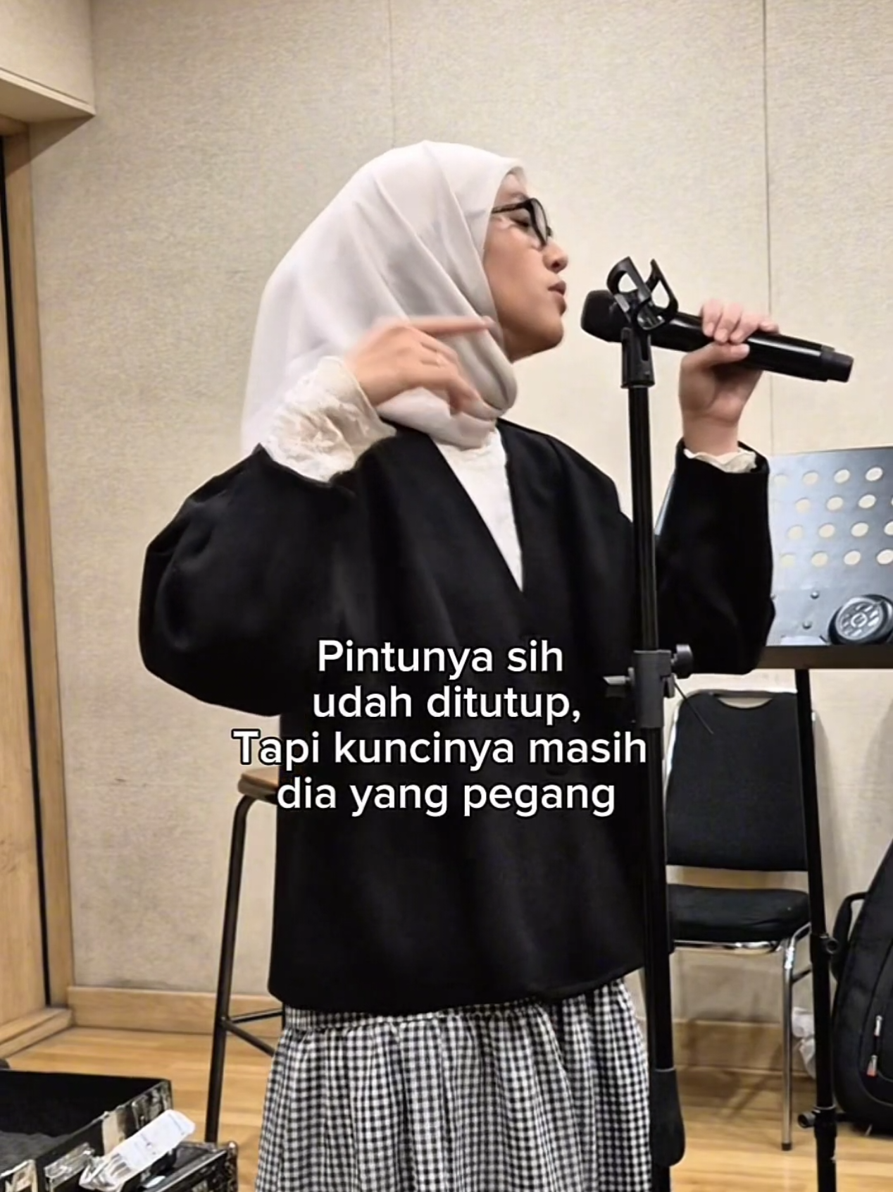 @feby putri