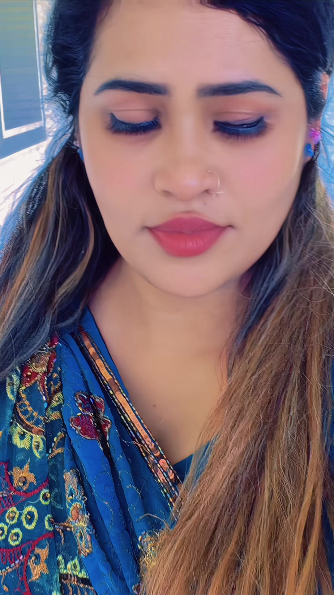 @somzzz