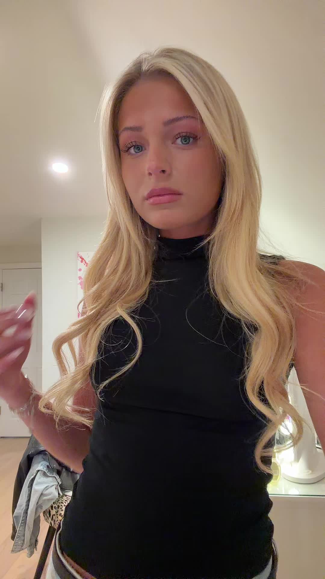 @blondeangelbarbie