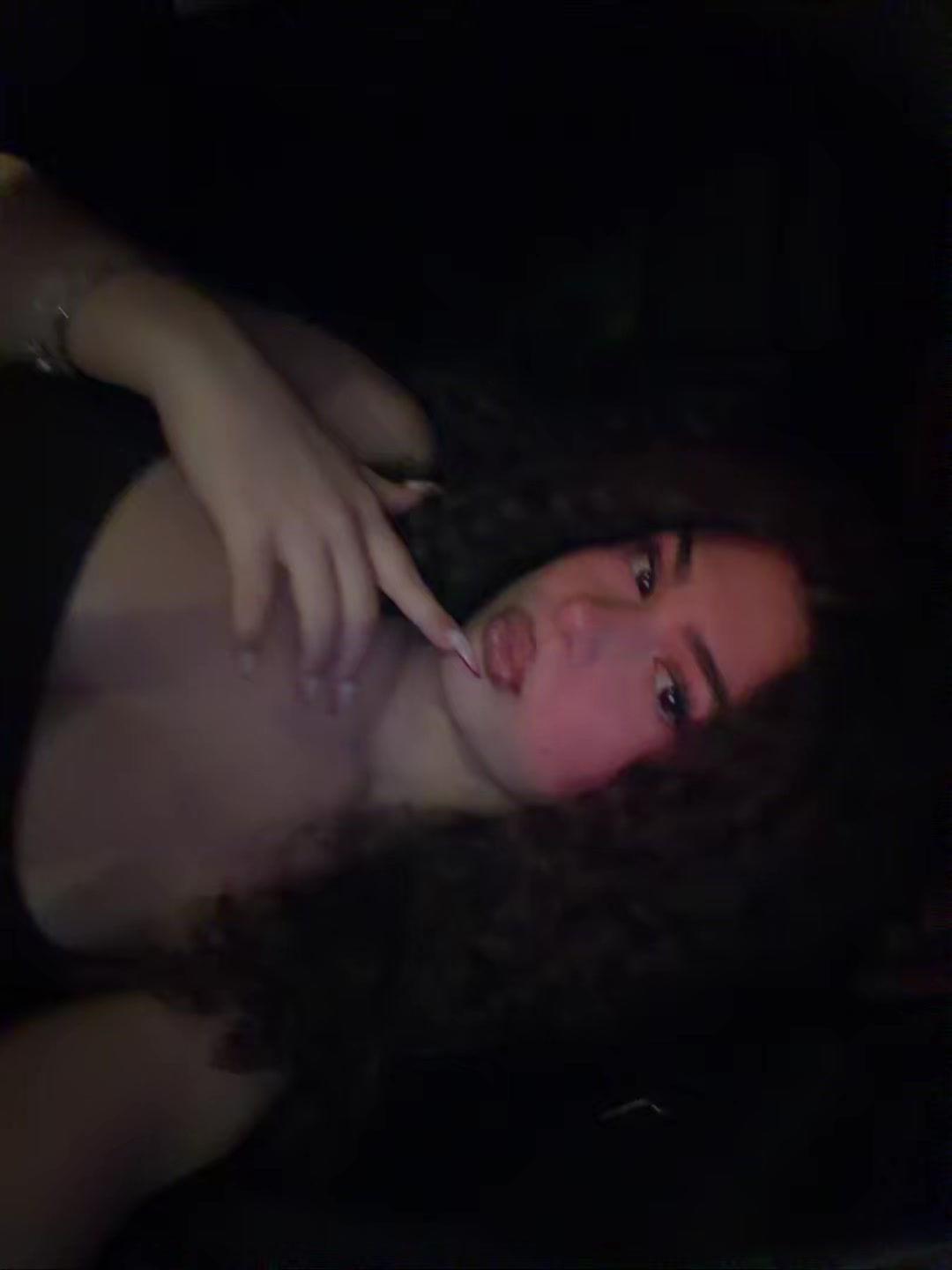 @shanagrimieri
