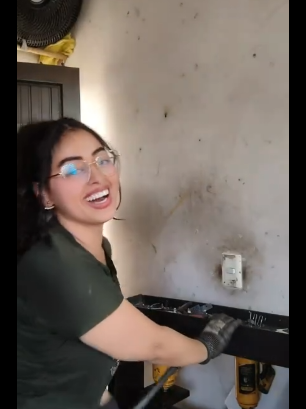 @Daniela. 👩&zwj;🔧