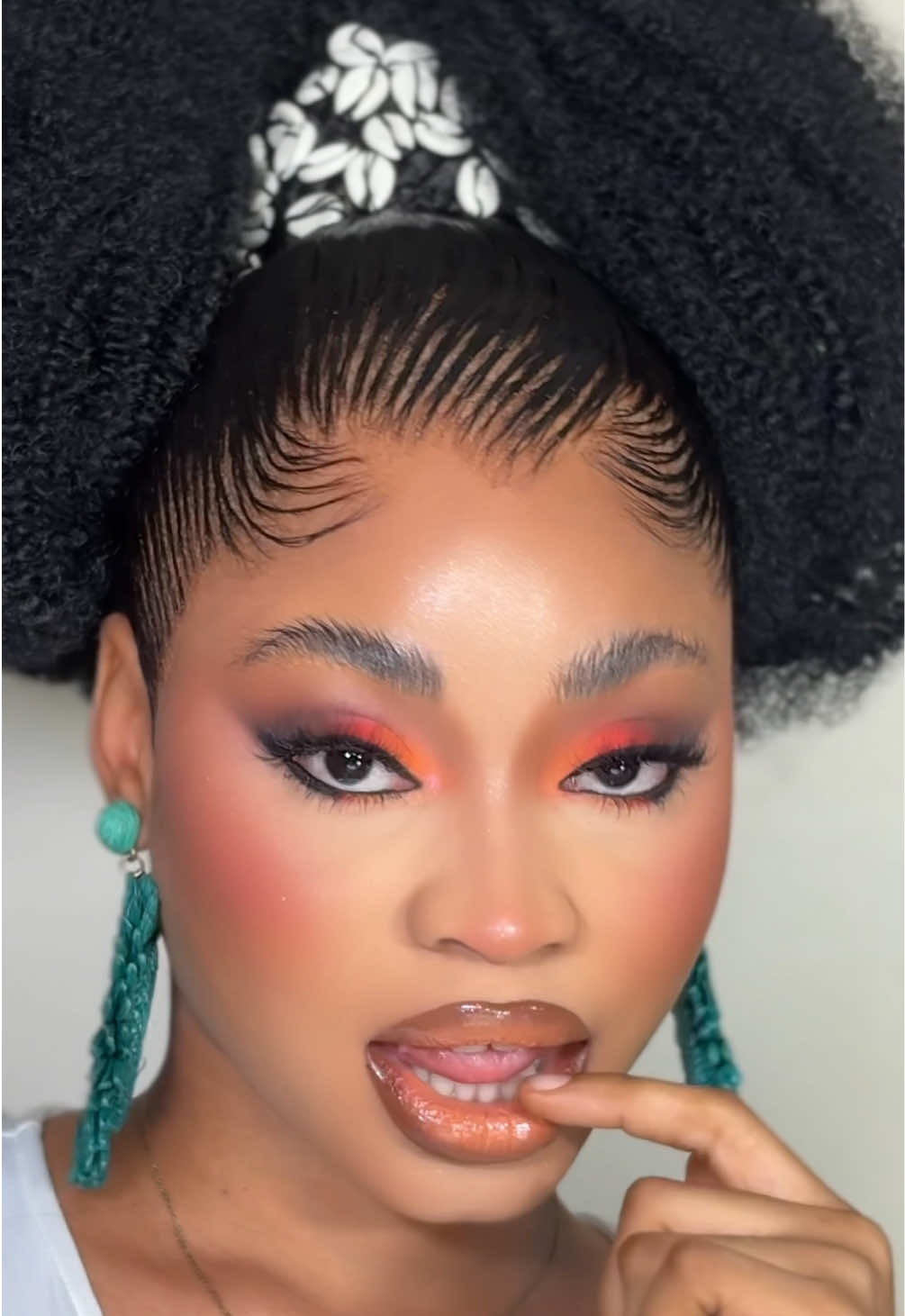 @MAKEUP ARTIST / SPA IN IKORODU