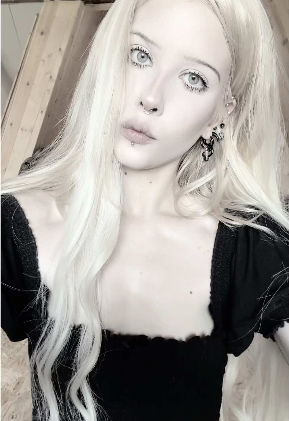 @damnwitchq