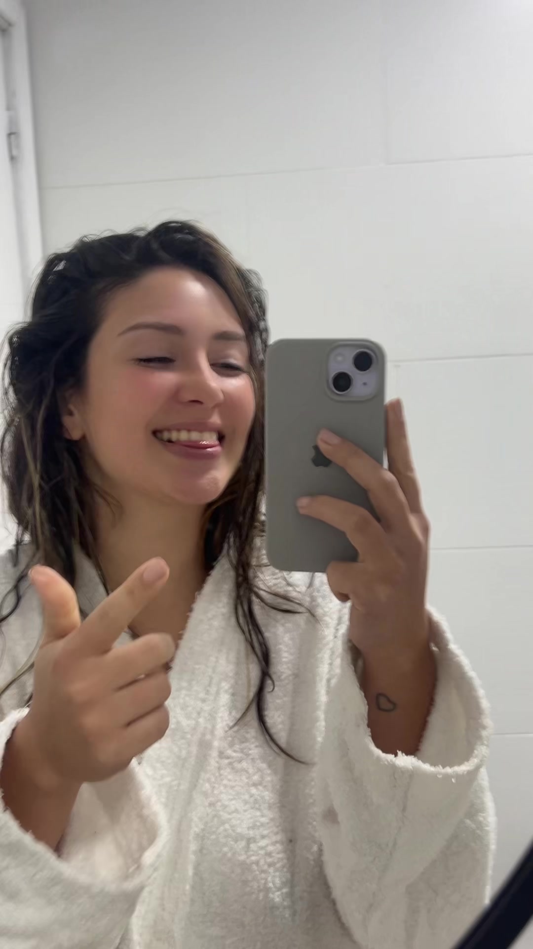 @MEL 🤍