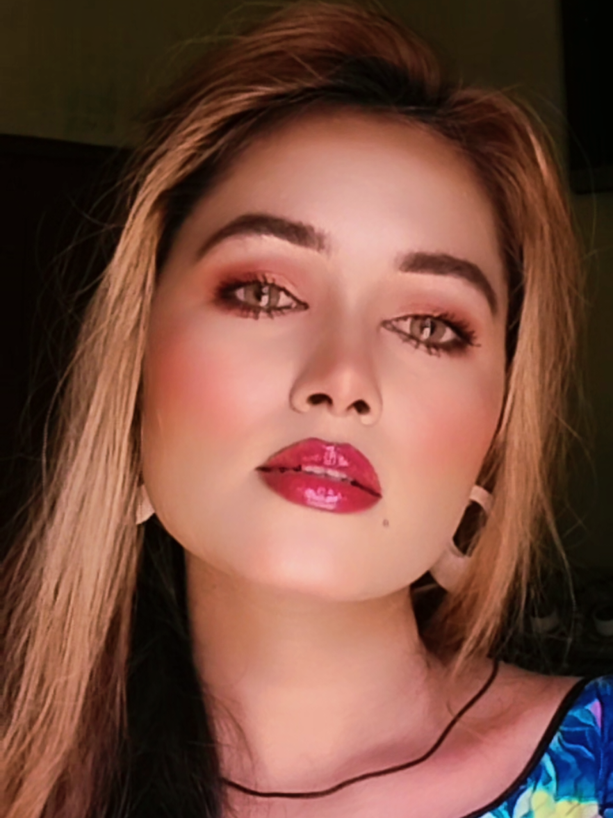 @👑𝓜𝒰𝒮𝒦𝒜𝒩  𝒬𝒰𝓔𝓔𝒩 👑
