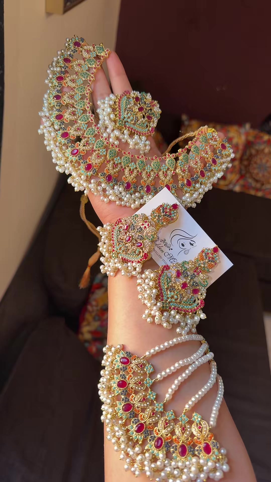 @Golden Mirror Jewellery Studio
