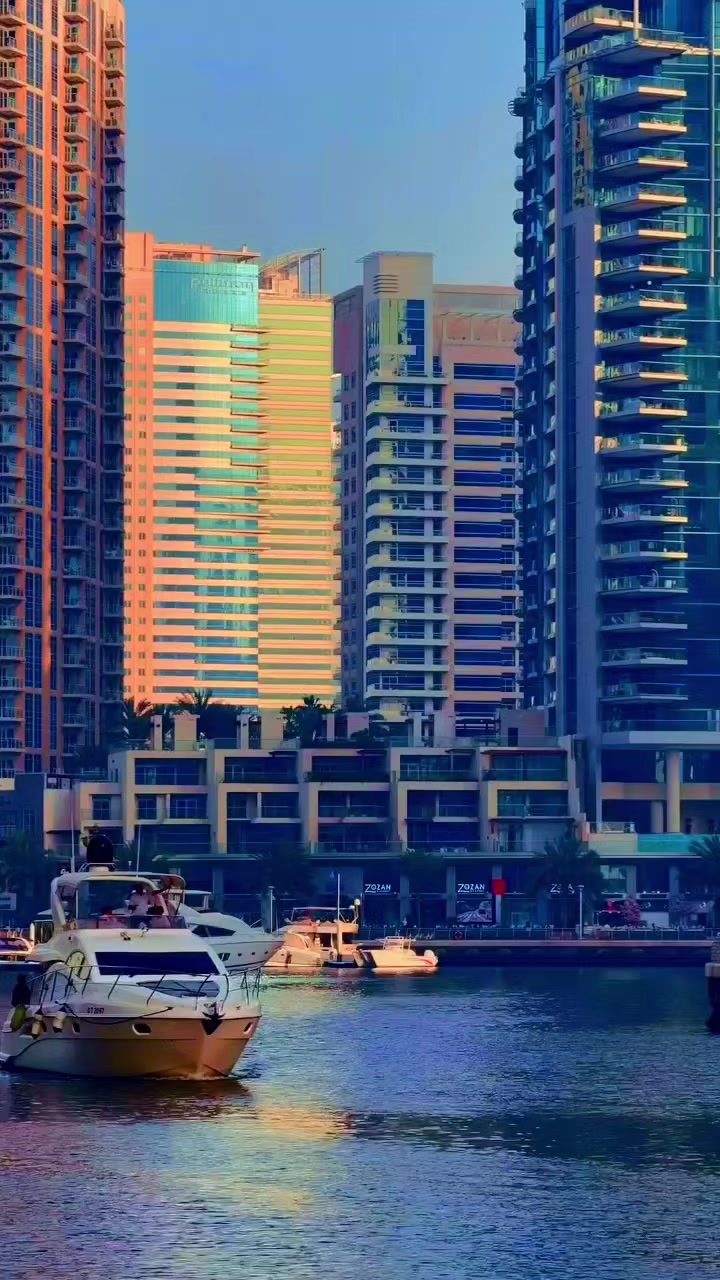 @dubai