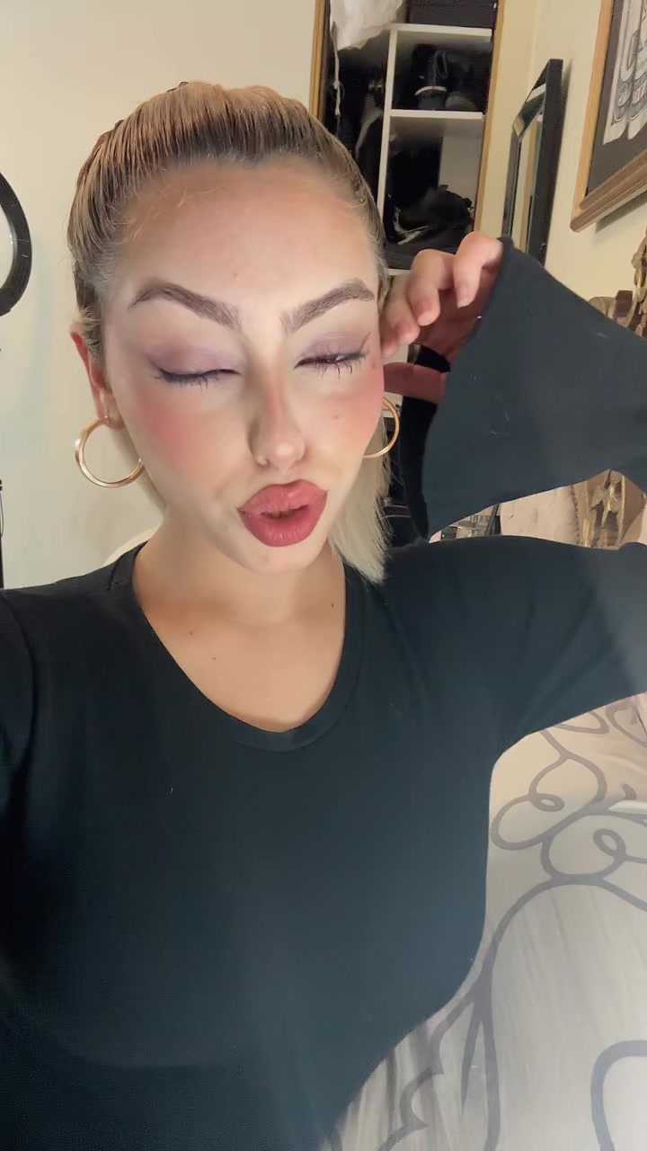 @rubia.sg