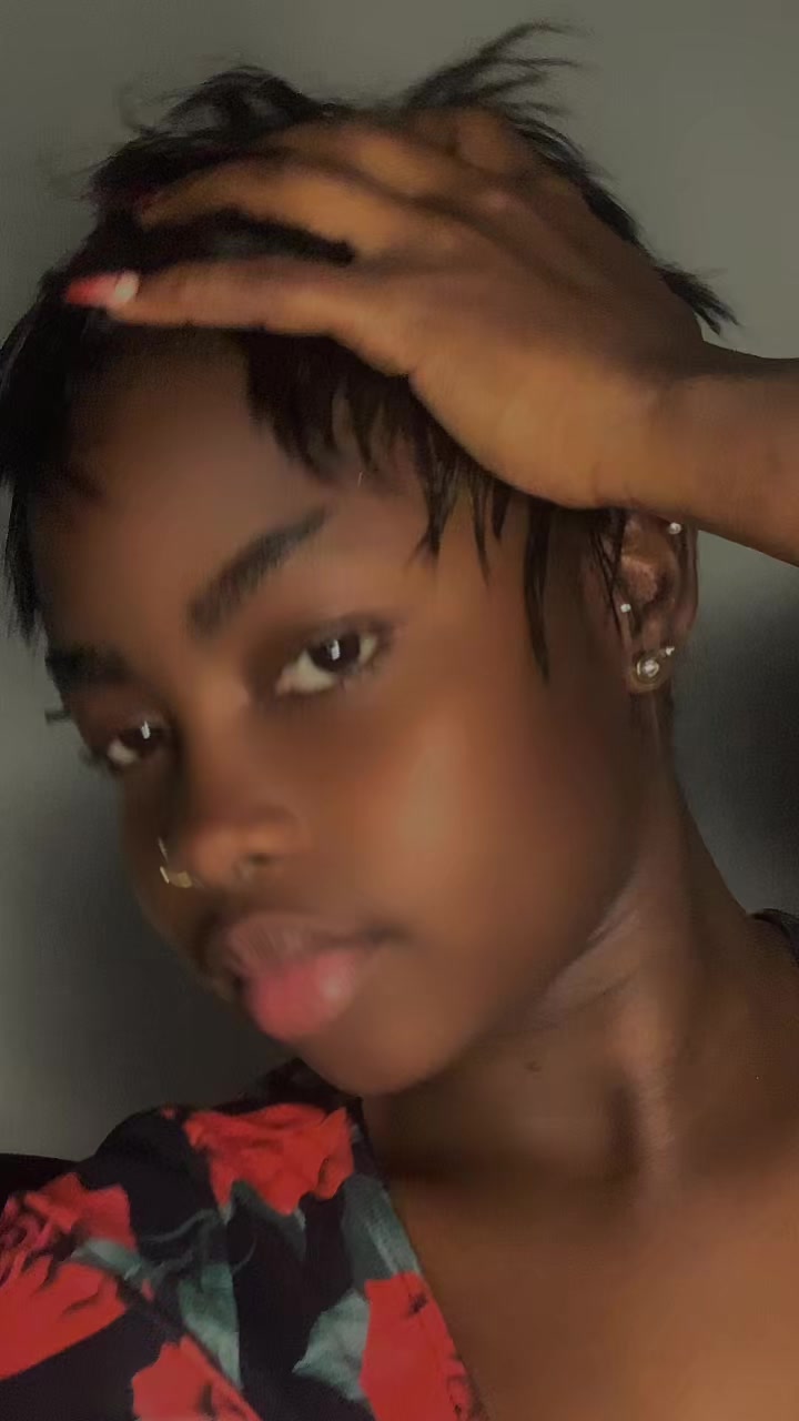@Pretty Nicole Official🎼💫🎶🦋