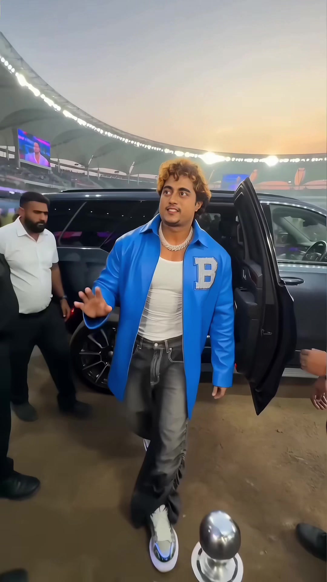 @Shouvik Datta Banik Viral 🥰❤️