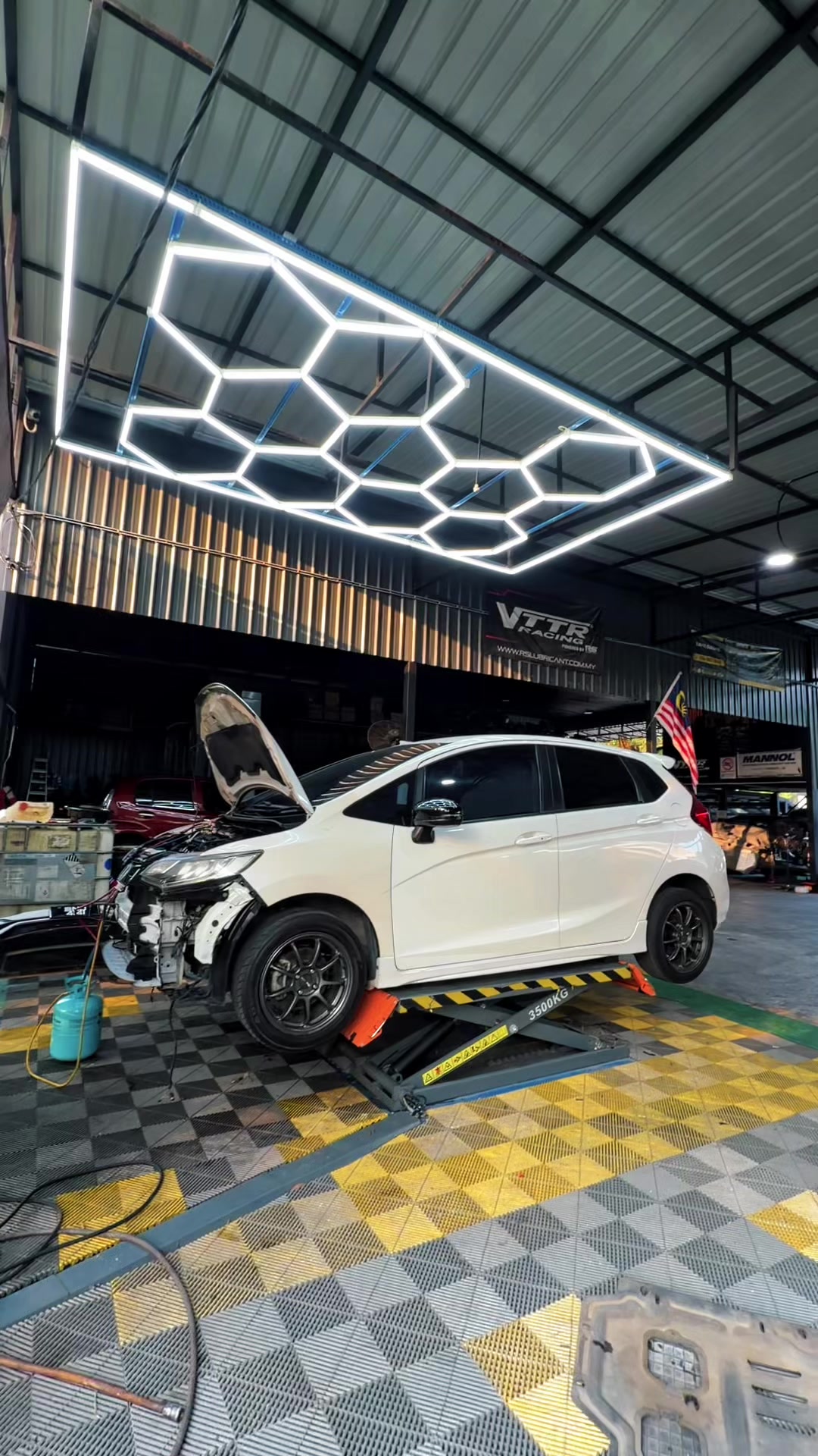 @Xapai garage
