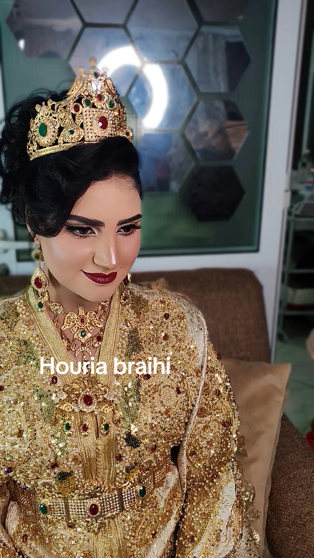 @houria
