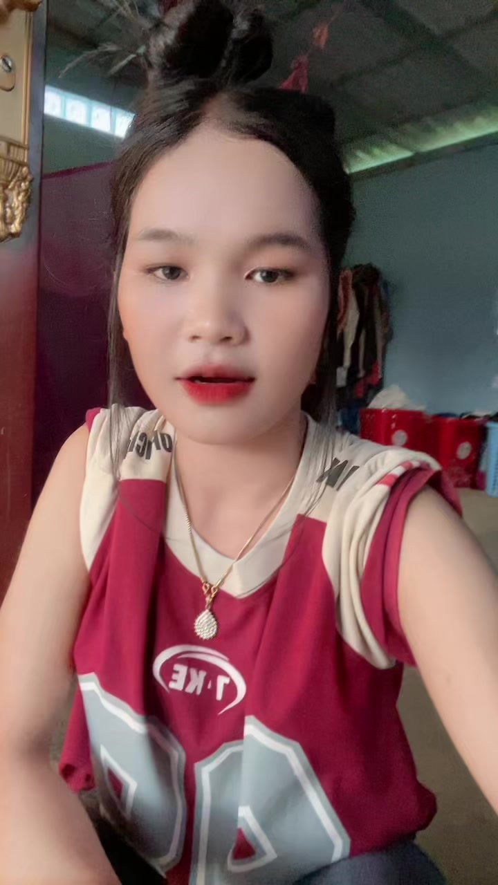 @Ly Er🥺