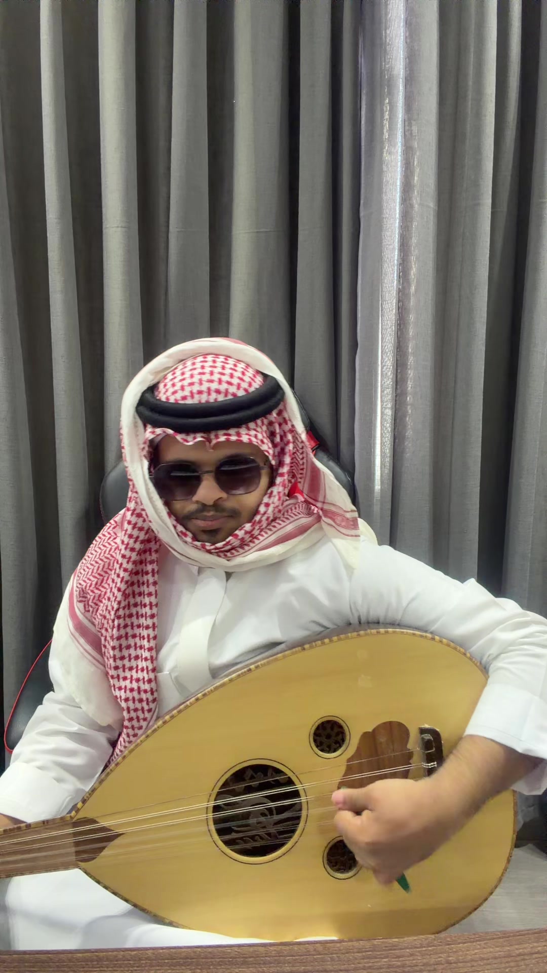 @حسين البارقي