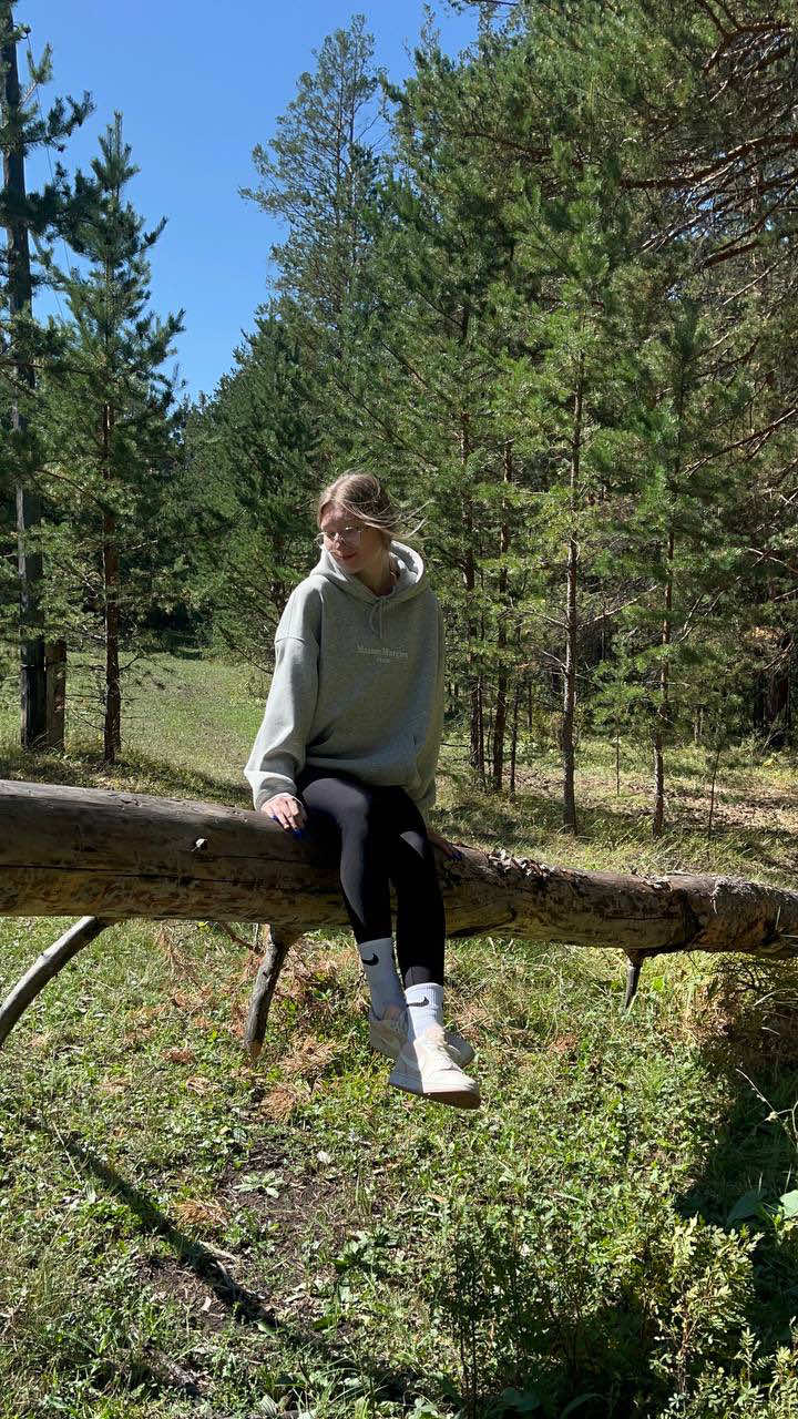 @olyy.wg
