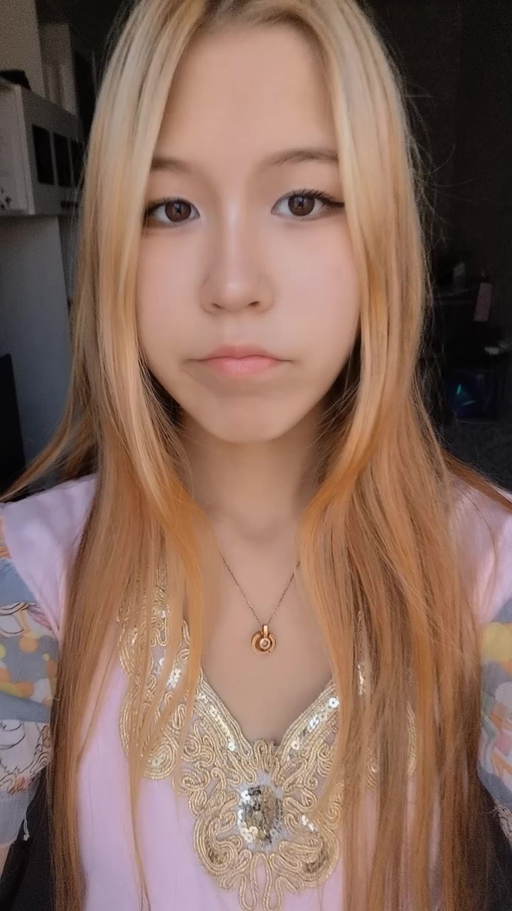 @⋆˚✿˖
