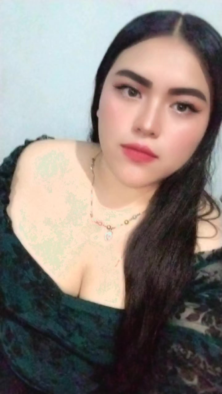 @🍒lizz🍒