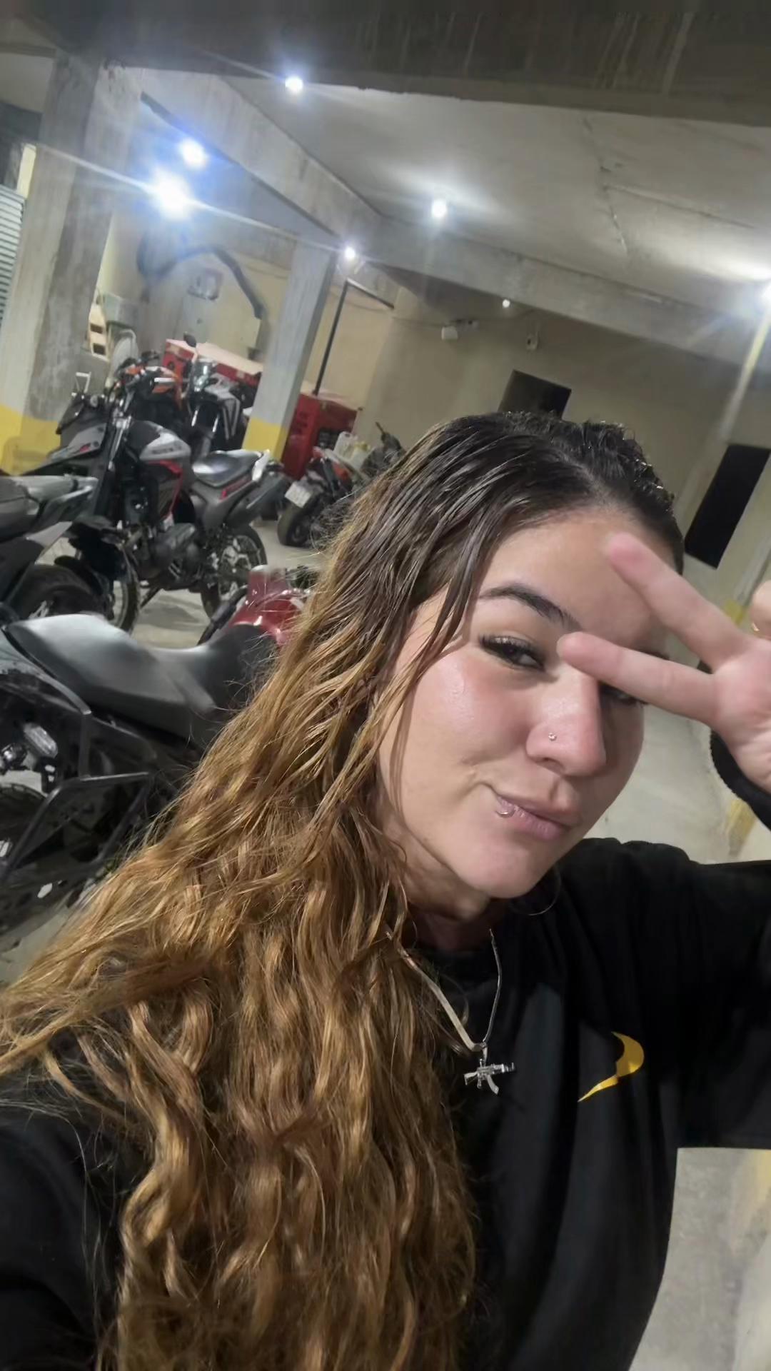 @Melany Barneschi 🪽🦍
