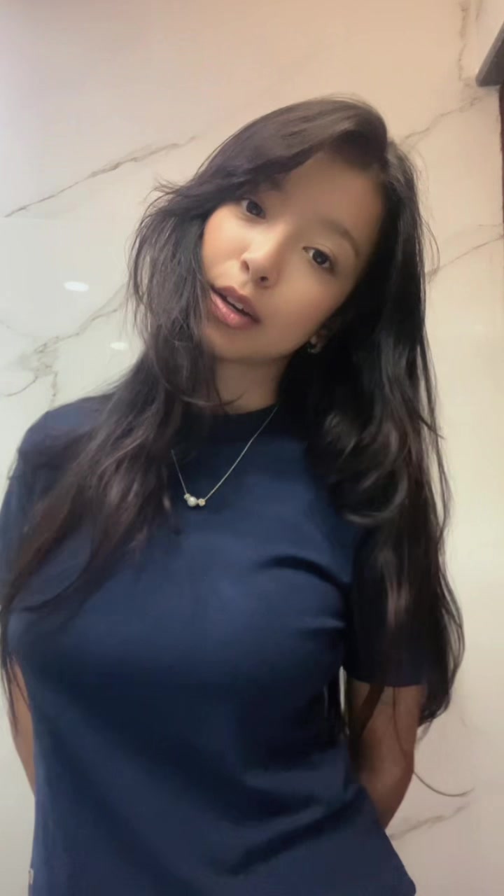 @Ꮧ