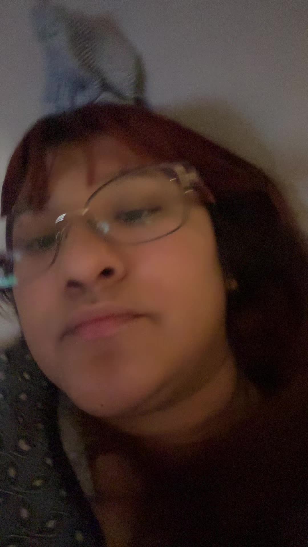 @️