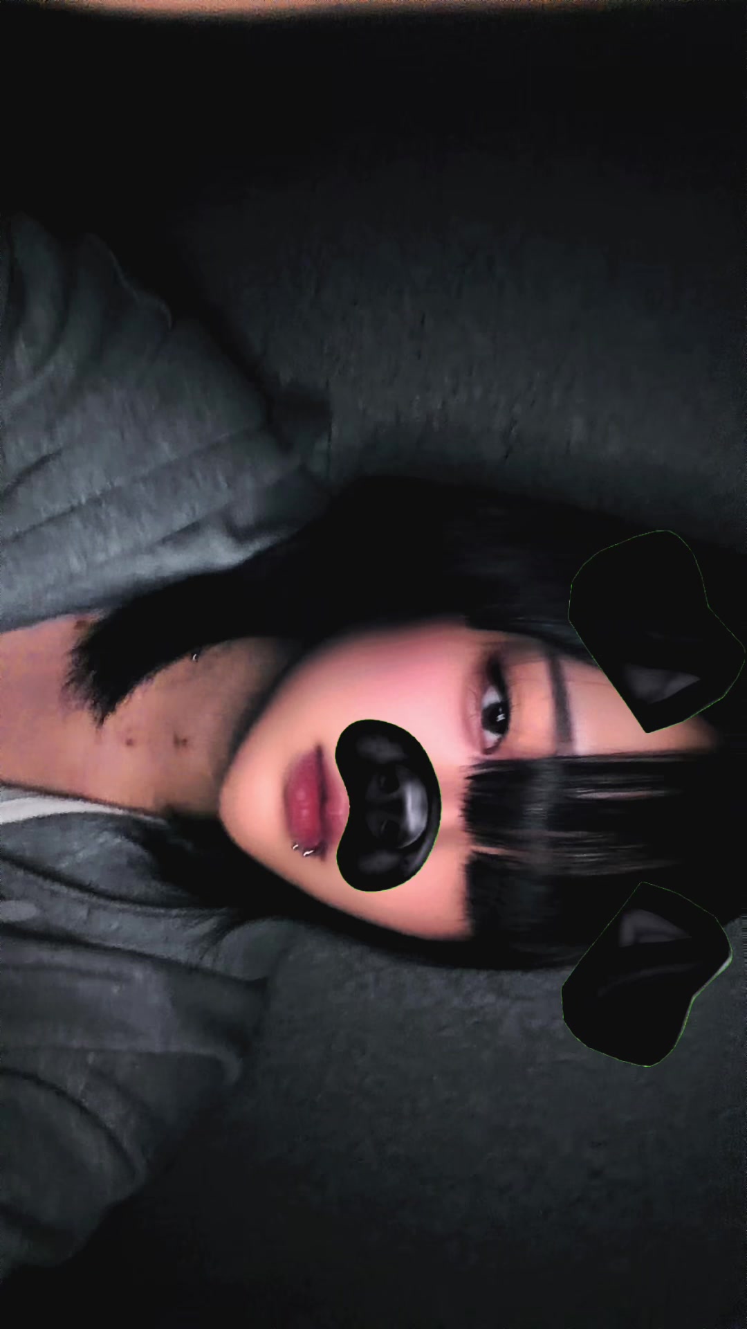 @クロ