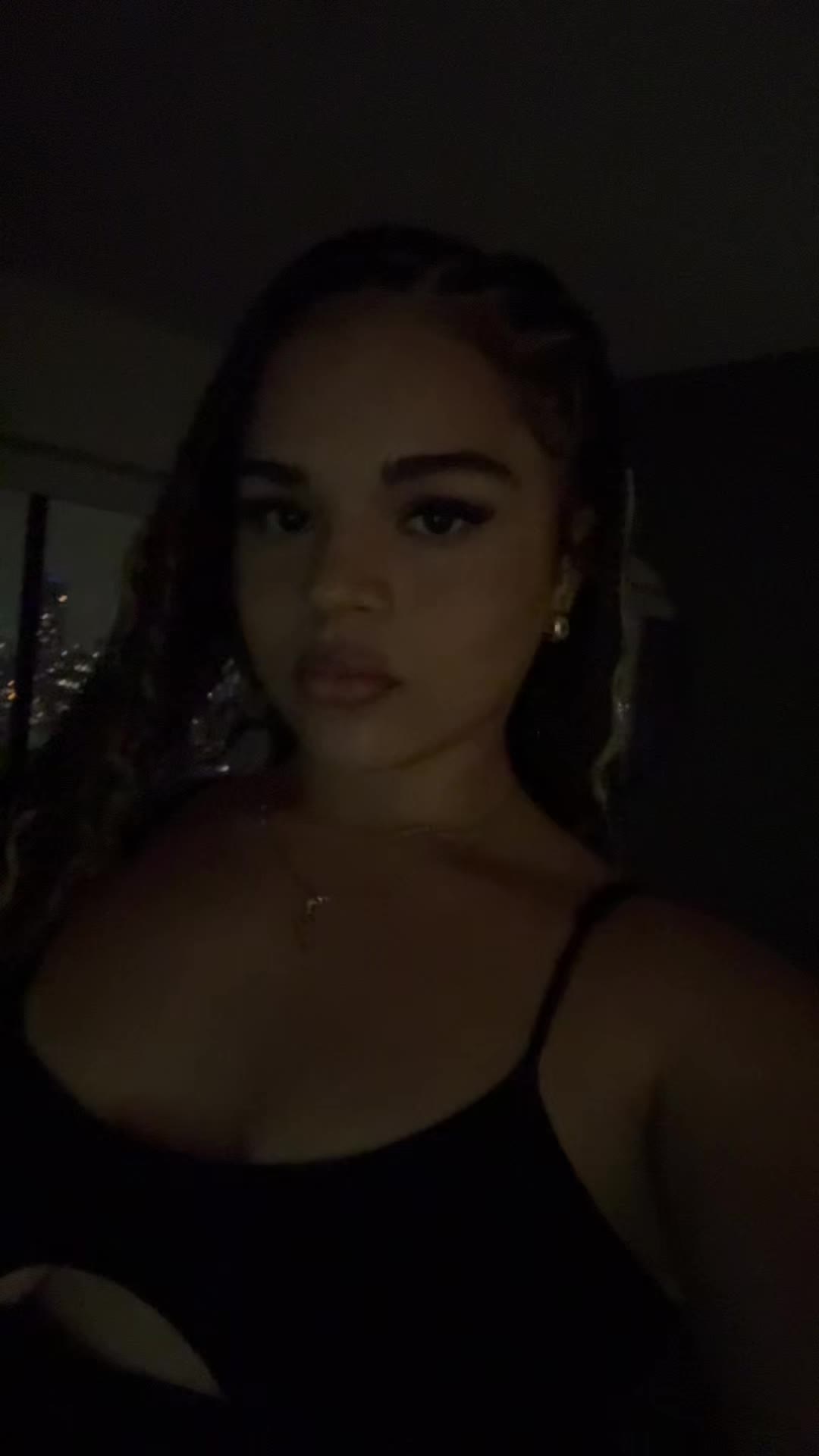 @g