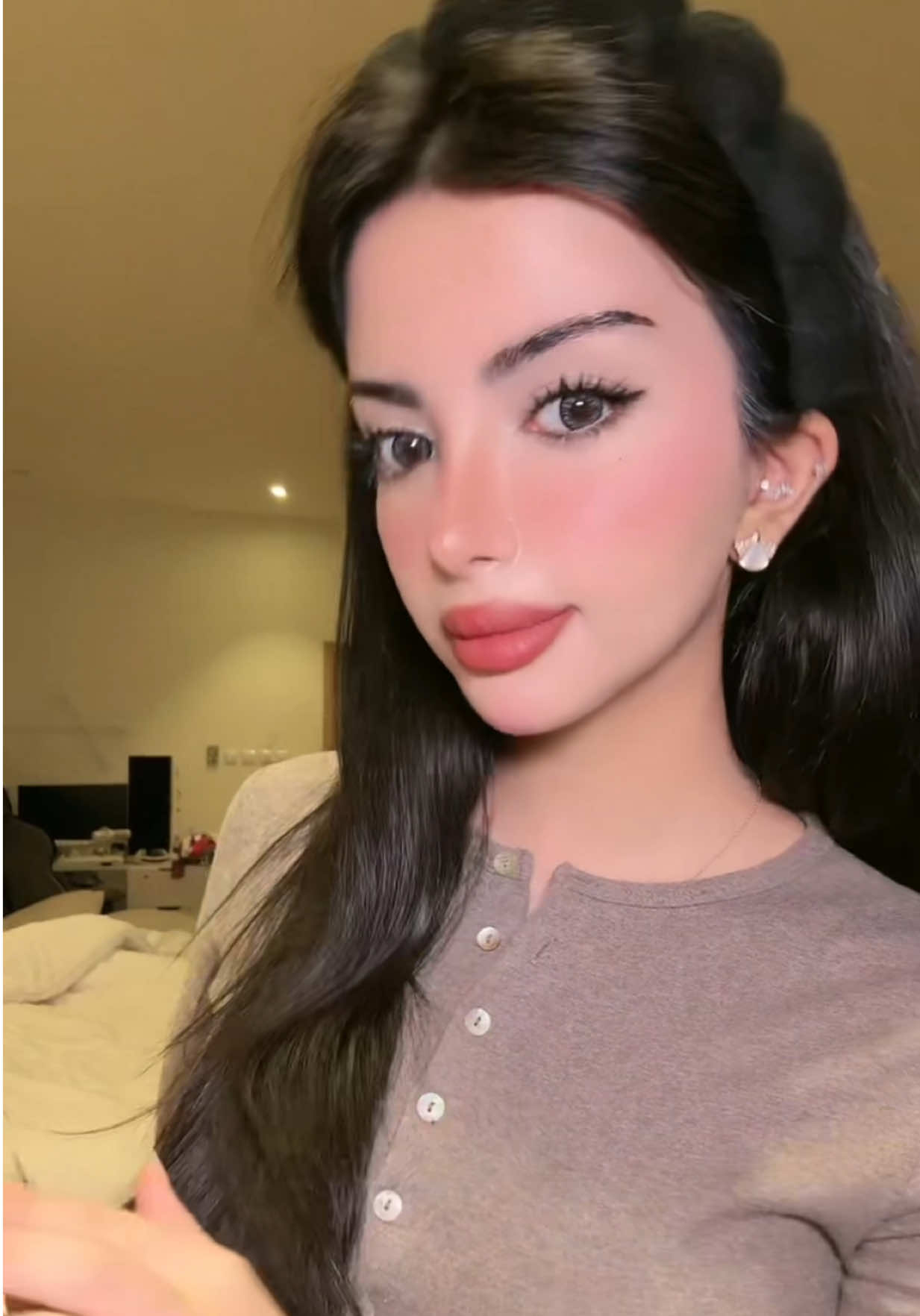 @نورا ال سويلم