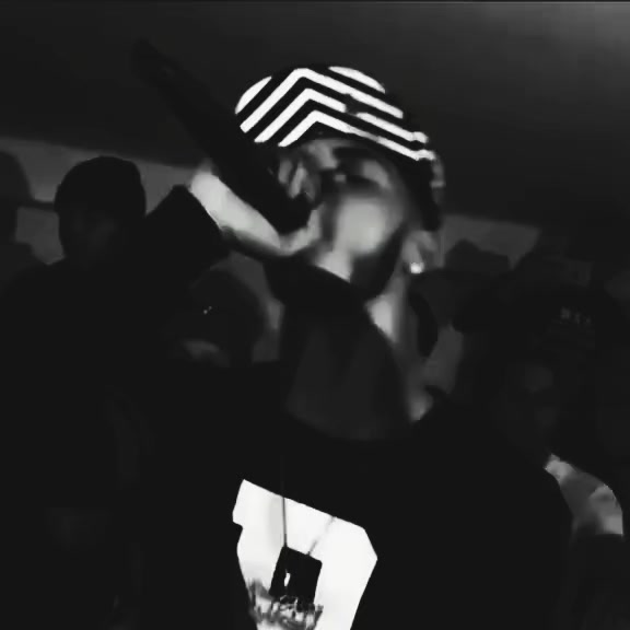 @𝖭𝖾𝗂𝖽𝖾𝗋