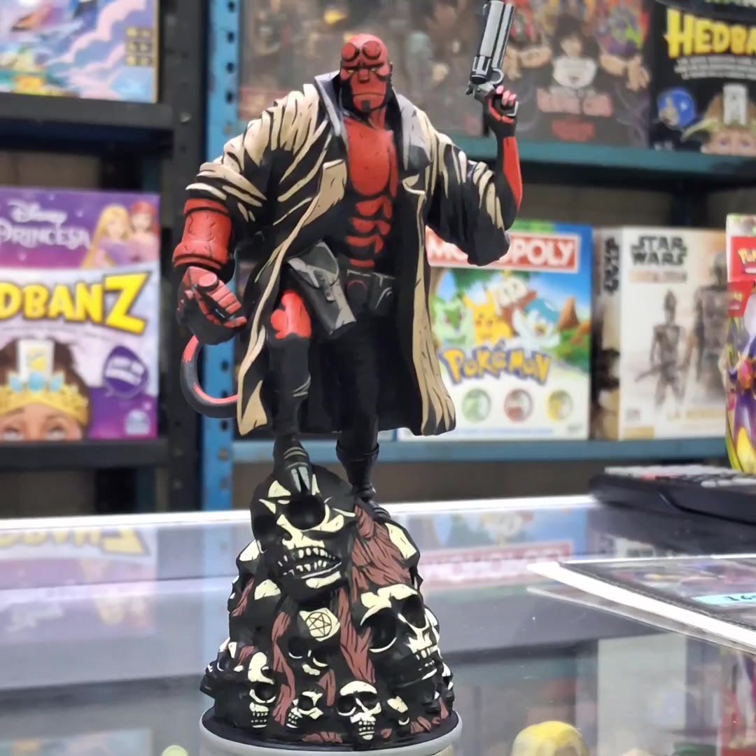 @Gotham Comics